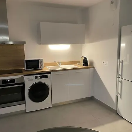 Superbe T2 Neuf Bonifacio Avec Parking Gratuit Apartment Exterior photo