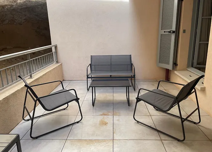 Superbe T2 Neuf Bonifacio Avec Parking Gratuit