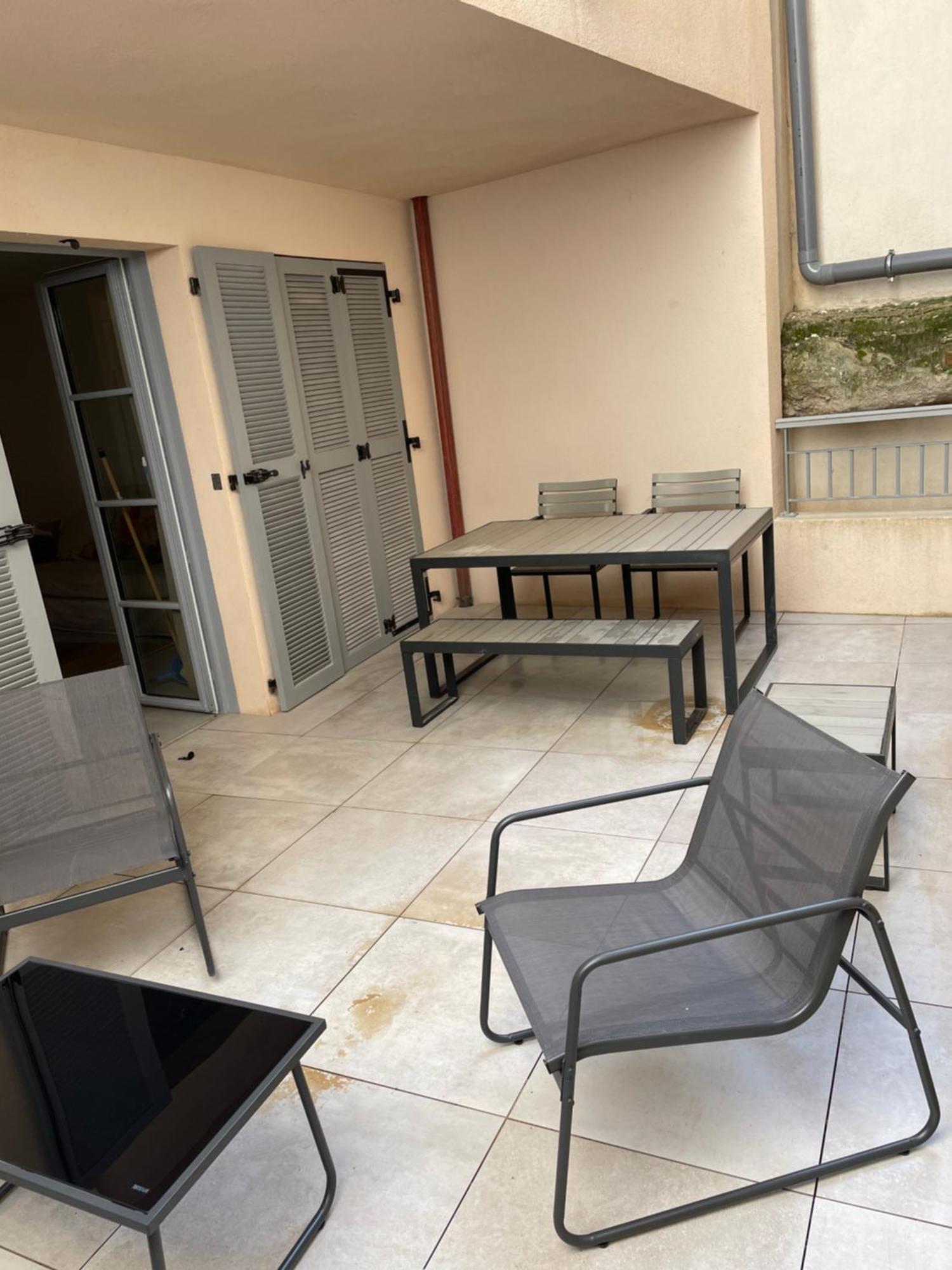 Superbe T2 Neuf Bonifacio Avec Parking Gratuit * Bonifacio (Corsica)
